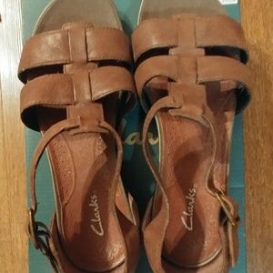Clarks leather sandals for women